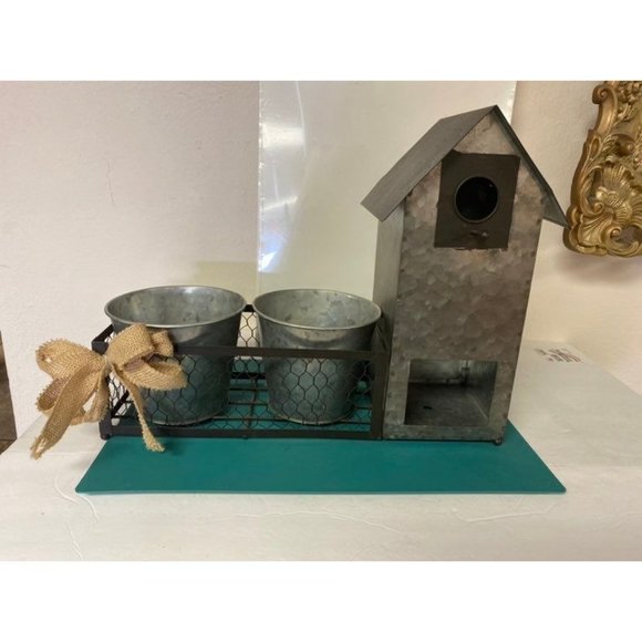 New Galvanized Tin Birdhouse with Two Planter Pots - Picture 3 of 8